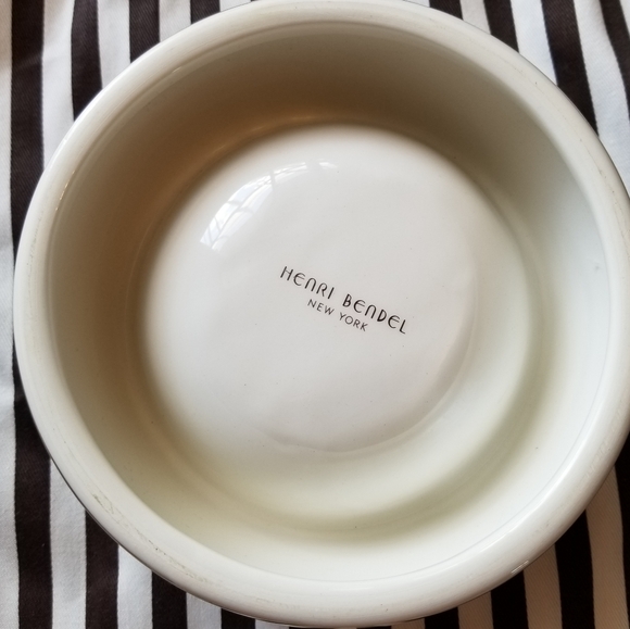 ❗Henri Bendel Signature Brown and White Stripe Dog Bowl Discontinued❗